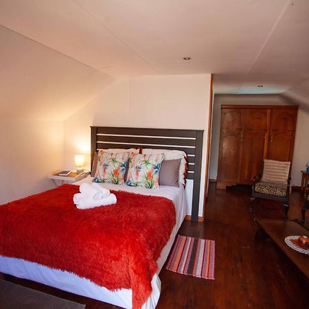 Flametree Guesthouse สเวลเลนดาม ห้อง รูปภาพ